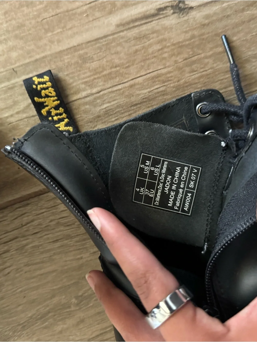 Dr. Martens classic dr